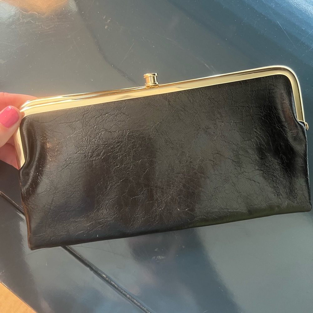 Clutch wallet